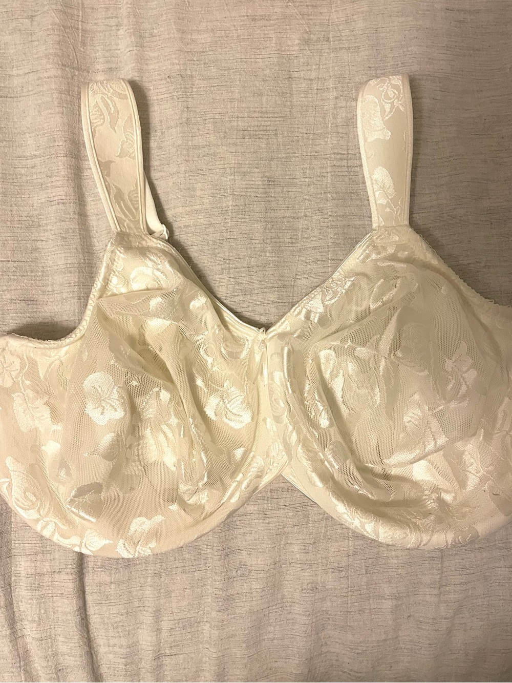 Wacoal Ivory Floral Jacquard Full-Coverage Bra